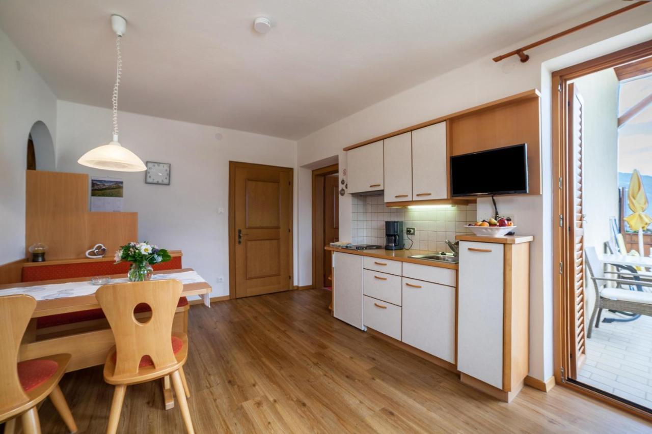 Ferienwohnung Hahnenkamm Rainegg Schenna Exterior foto